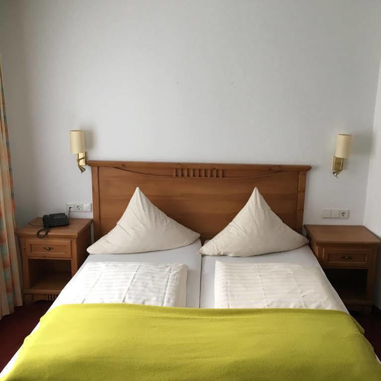 Astenturm Hotel (Adults Only) Winterberg Esterno foto
