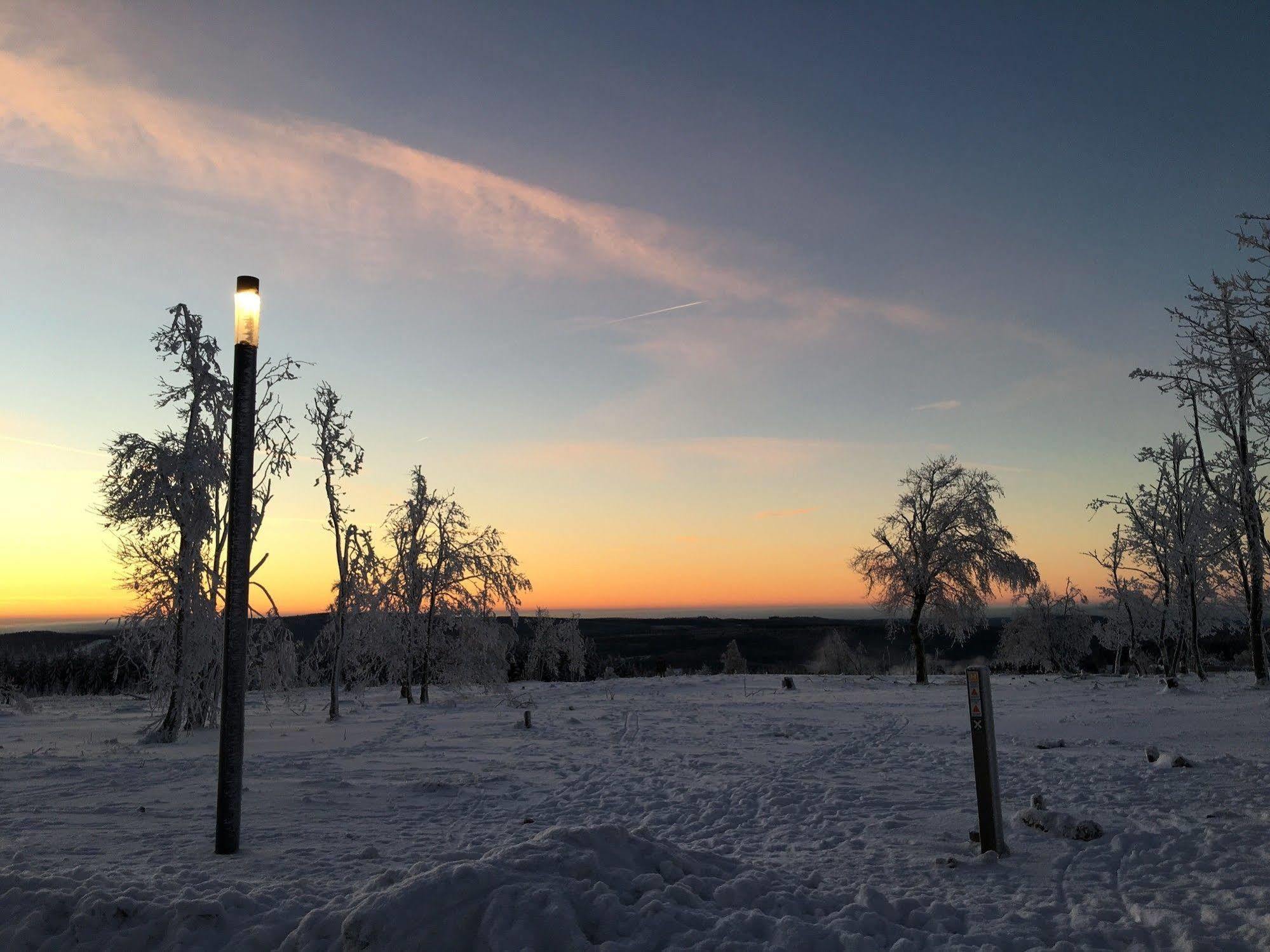 Astenturm Hotel (Adults Only) Winterberg Esterno foto
