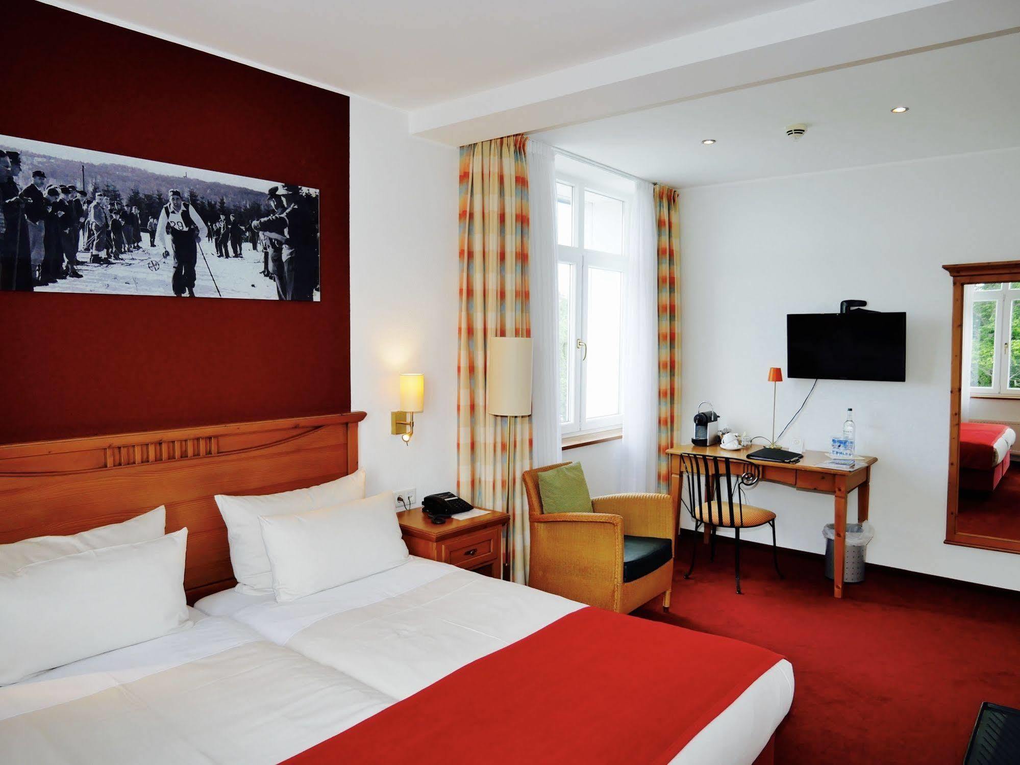 Astenturm Hotel (Adults Only) Winterberg Esterno foto