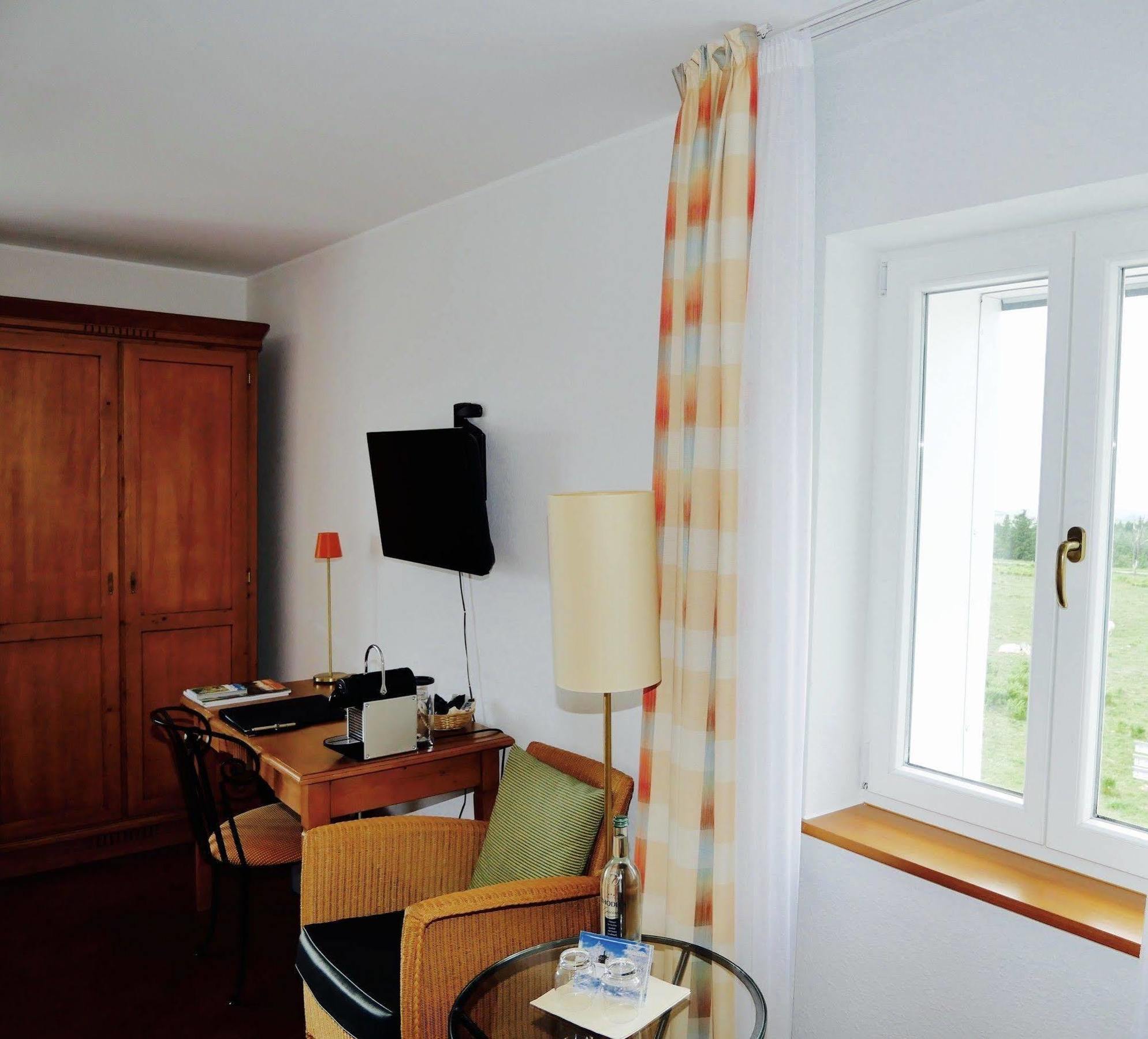 Astenturm Hotel (Adults Only) Winterberg Esterno foto